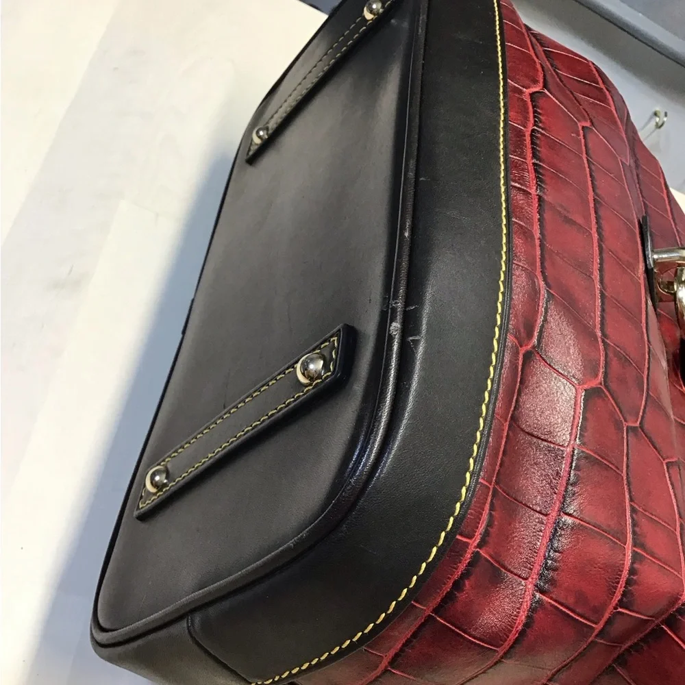 Dooney & Bourke Red Croc Embossed Italian Leather Dennison Hobo Shoulder Bag - Picture 9 of 16